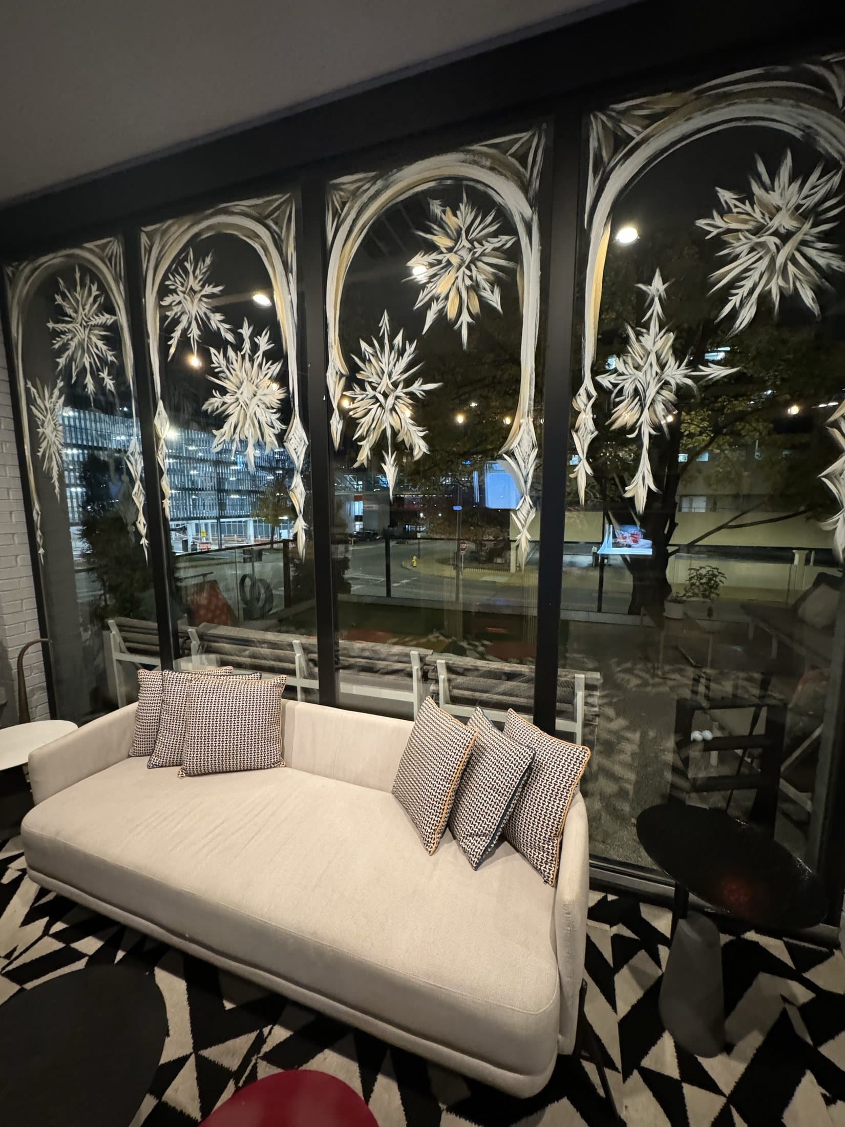Holiday Windows detail 3