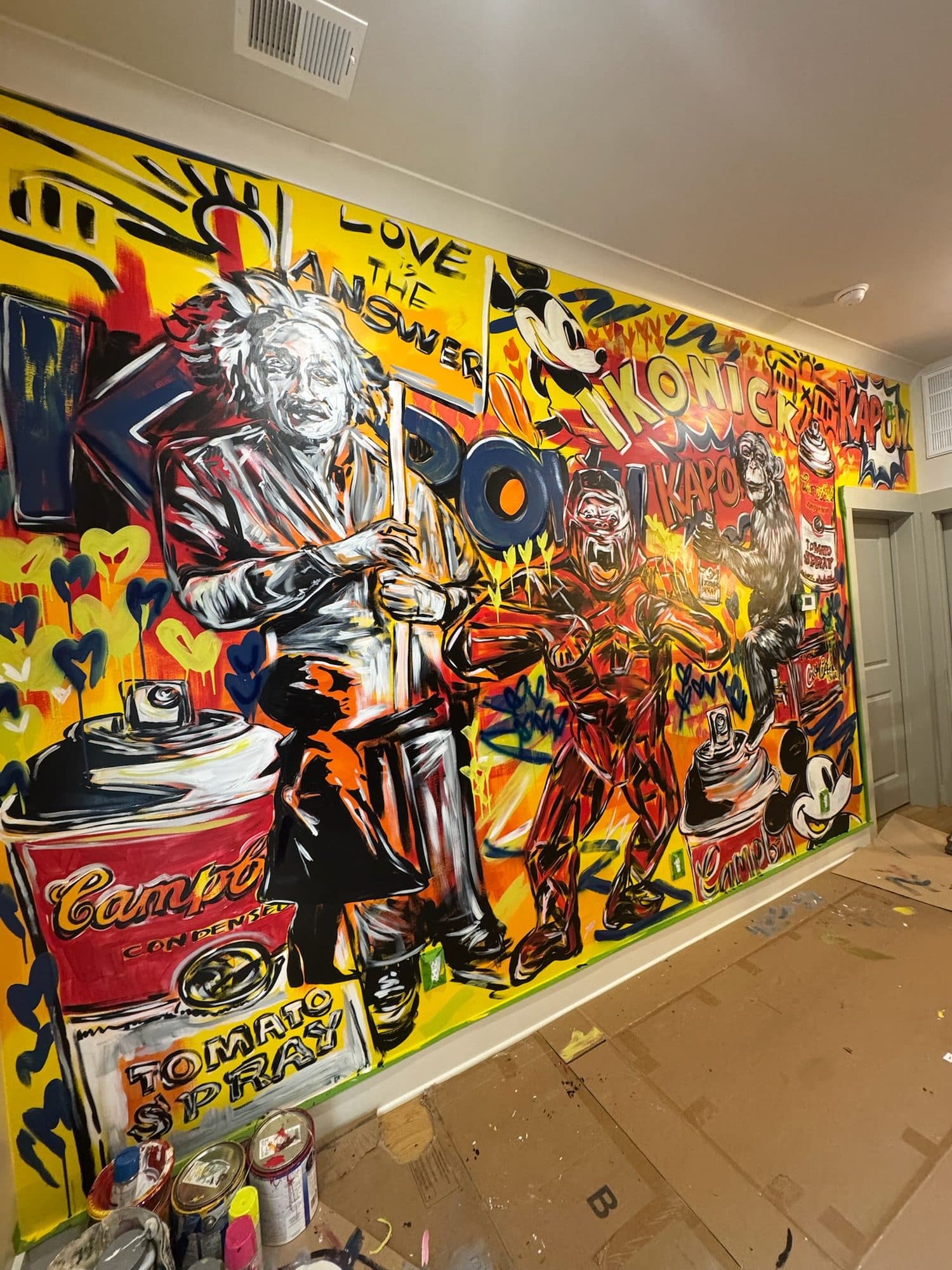 KAPOW detail 2